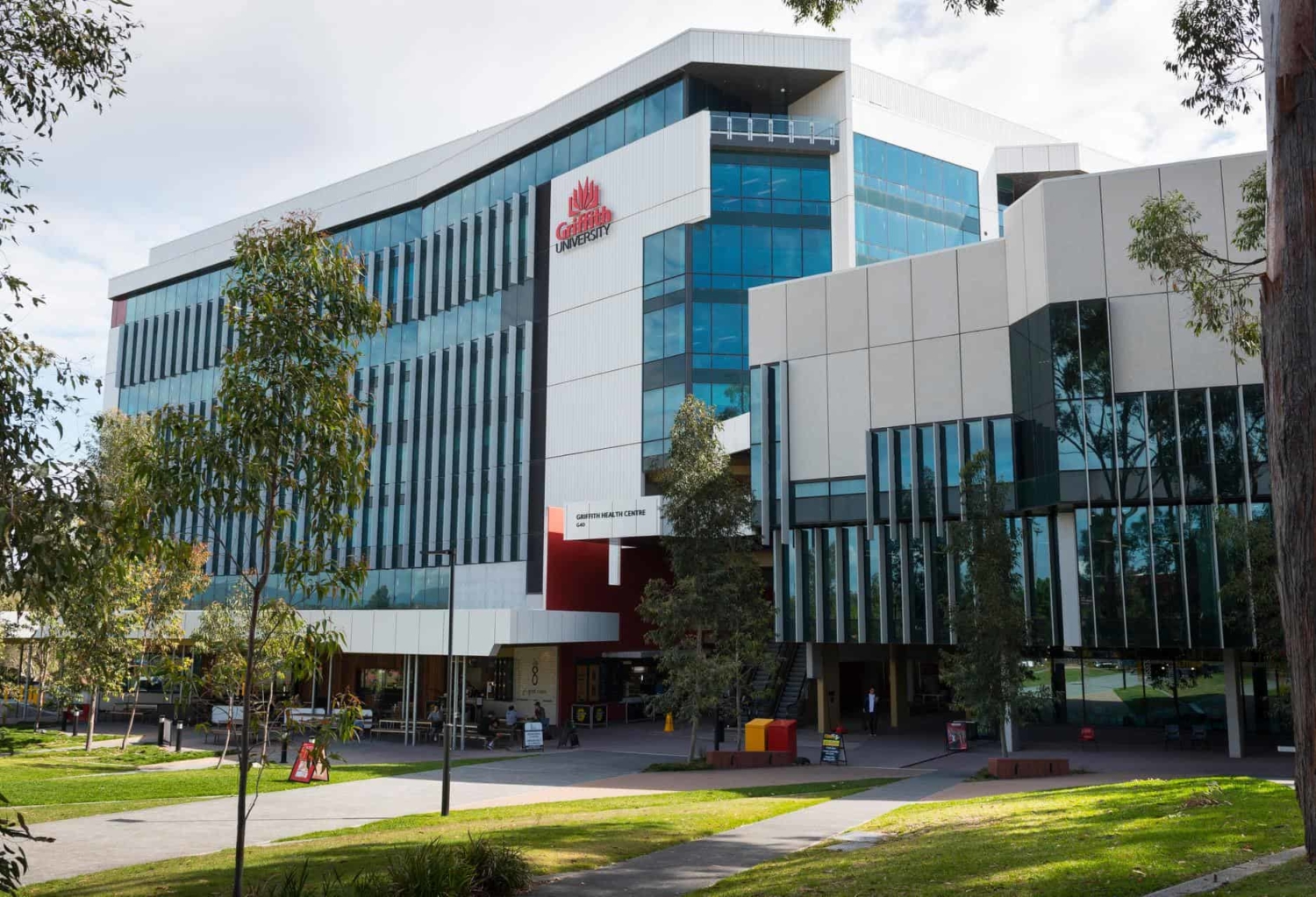 Griffith University with Go to Australia